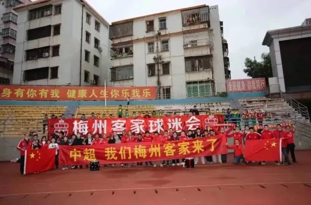 大香萑成人网免费视频